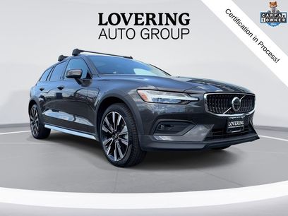 Certified 2025 Volvo V60 B5 Cross Country Ultra