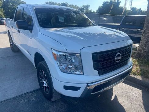 Used 2023 Nissan Titan SV RWD image 1