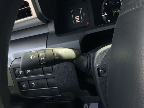 Used 2025 Toyota Tacoma SR5 RWD image 40