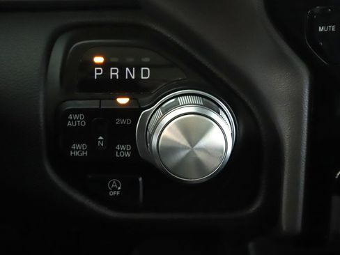 Used 2023 RAM 1500 Laramie AWD/4WD image 16