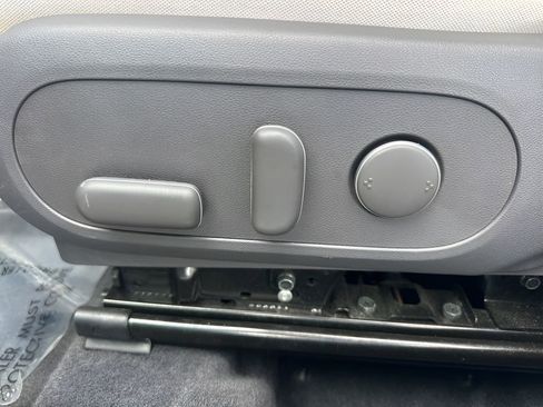 Used 2025 Hyundai Kona SEL image 10