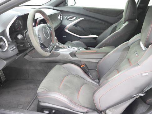 Used 2023 Chevrolet Camaro ZL1 RWD image 8