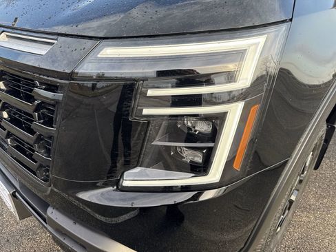 New 2026 Nissan Armada PRO-4X w/ Captain's Chari Seat Package image 40