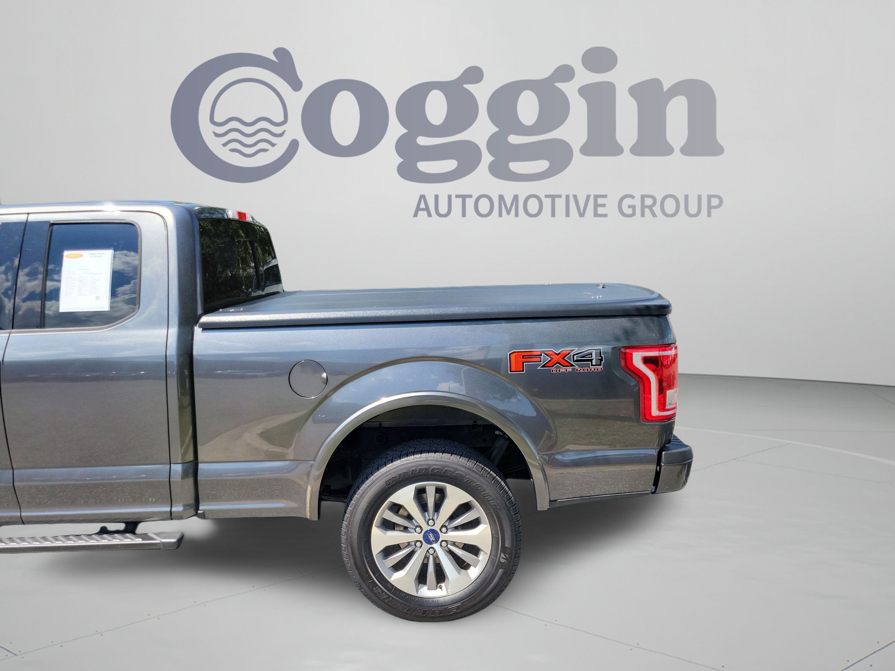 Used 2017 Ford F150 XLT w/ Equipment Group 302A Luxury AWD/4WD image 30