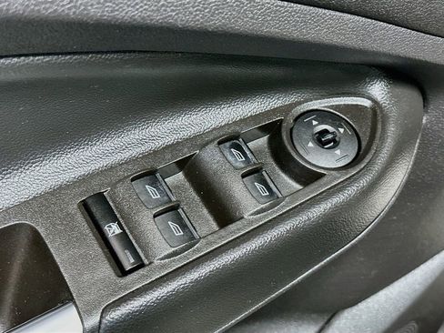 Used 2015 Ford Escape SE AWD/4WD image 18