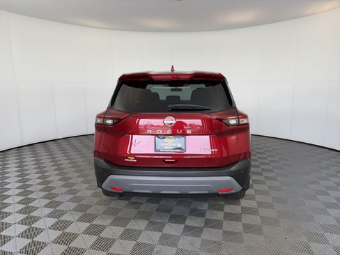 Used 2023 Nissan Rogue SV AWD/4WD image 9
