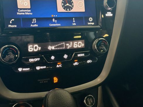 Used 2020 Nissan Murano S w/ Technology Package AWD/4WD image 23
