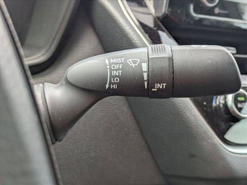 Used 2022 Toyota Corolla LE FWD image 8