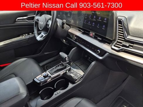 Used 2025 Kia Sportage EX w/ Premium Package AWD/4WD image 13