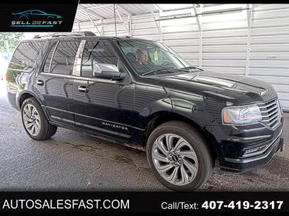 Used 2017 Lincoln Navigator Select