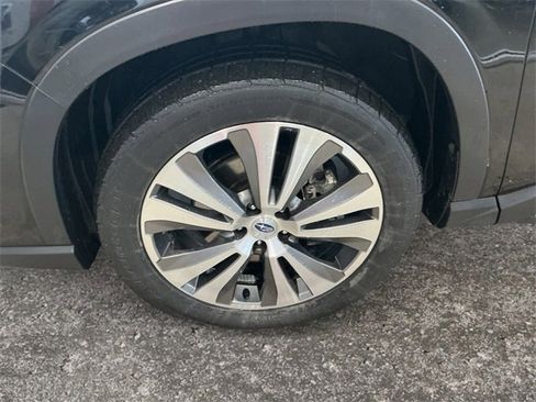 Used 2021 Subaru Ascent Limited w/ Popular Package #4 image 12