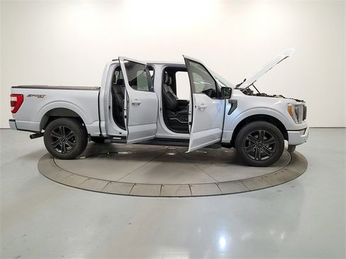 Used 2022 Ford F150 Lariat w/ Equipment Group 502A High image 16