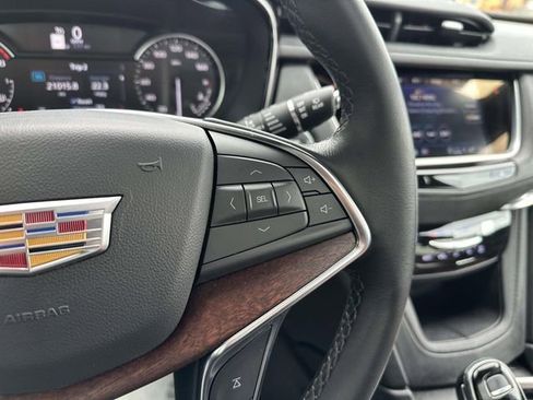 Certified 2023 Cadillac XT5 Premium Luxury AWD/4WD image 39