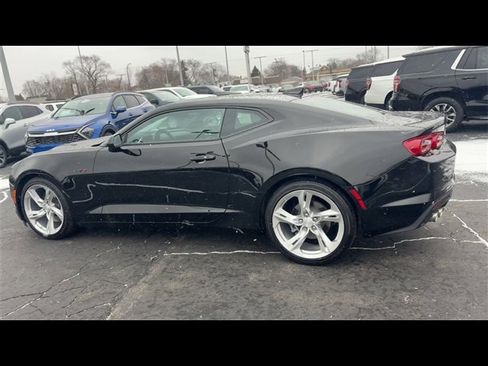 Certified 2023 Chevrolet Camaro LT image 6