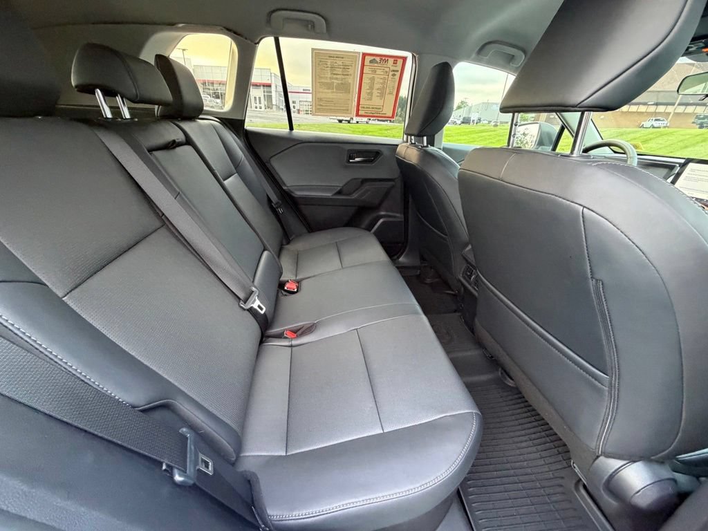 Used 2026 Toyota RAV4 XLE Premium AWD/4WD image 40