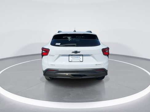 New 2026 Chevrolet Trax ACTIV w/ Driver Confidence Package image 7