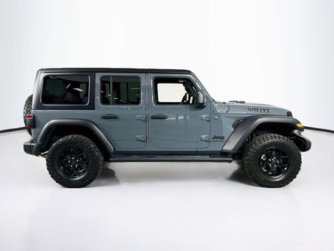 Used 2024 Jeep Wrangler Unlimited Sport AWD/4WD image 4