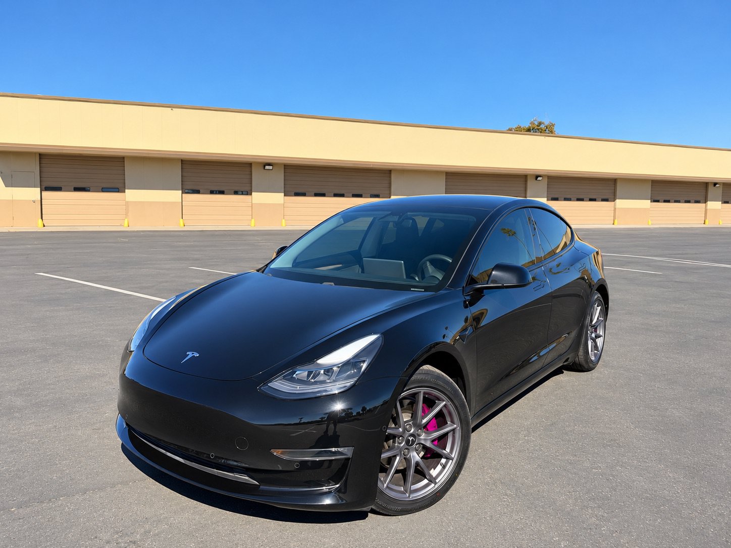 Used 2021 Tesla Model 3 Long Range AWD/4WD image 3
