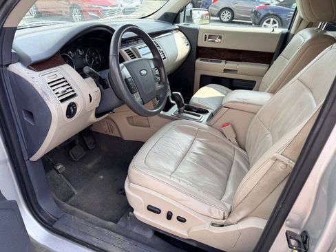 Used 2009 Ford Flex SEL FWD image 11