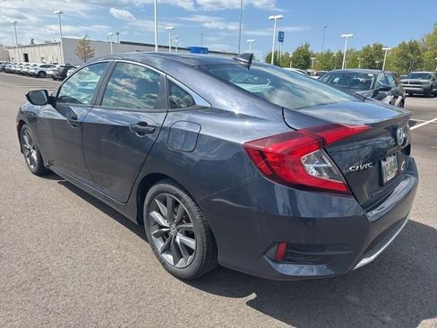 Used 2019 Honda Civic EX image 3
