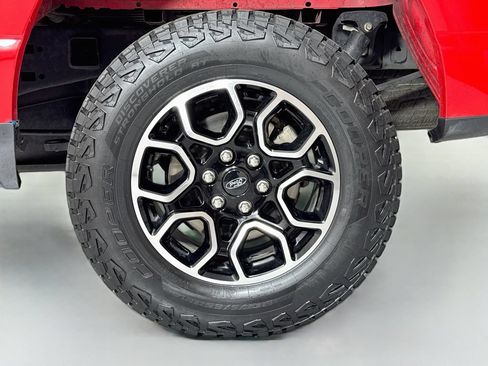 Used 2023 Ford F150 Lariat AWD/4WD image 9
