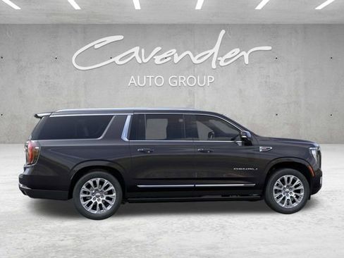 New 2026 GMC Yukon XL Denali AWD/4WD image 5