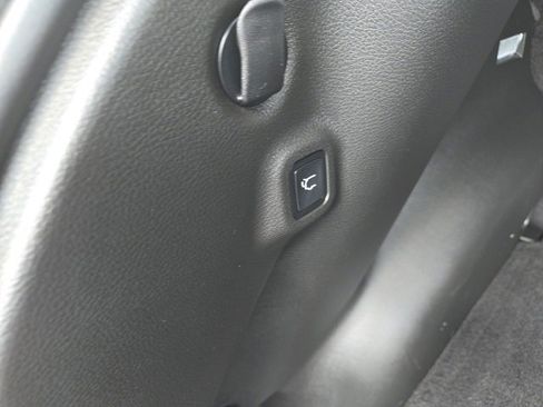 Used 2024 Jeep Compass Trailhawk w/ Trailhawk Elite Group image 6