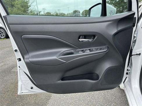 New 2025 Nissan Versa SV w/ Trunk Package image 14