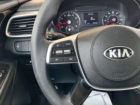 Used 2020 Kia Sorento L FWD image 10