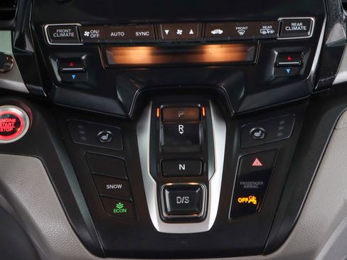 Used 2019 Honda Odyssey EX-L image 20