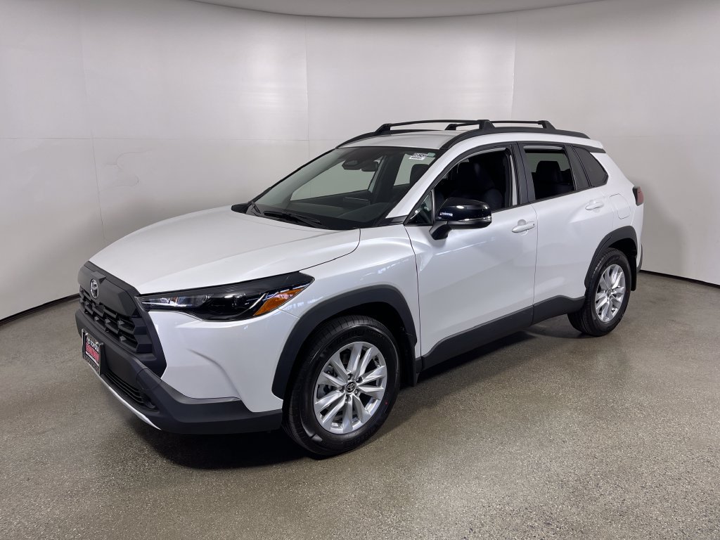 New 2026 Toyota Corolla Cross LE FWD image 7