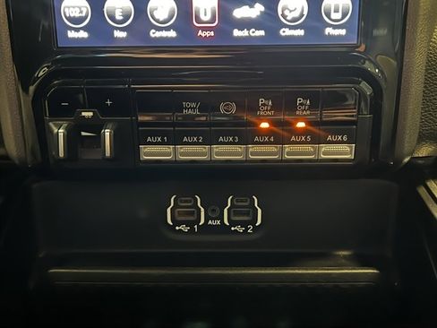 Used 2021 RAM 3500 Laramie w/ Night Edition image 48