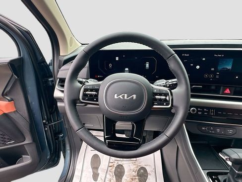 New 2026 Kia Carnival SX Prestige image 11