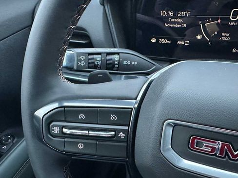 New 2026 GMC Terrain AT4 w/ Technology Package II image 32