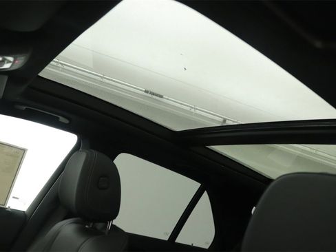 New 2026 Mercedes-Benz GLE 450 4MATIC image 11