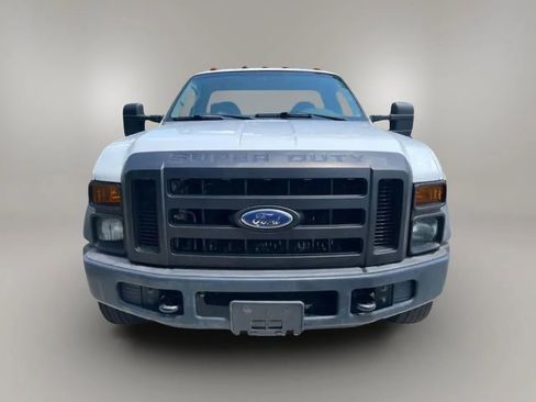 Used 2008 Ford F450 XLT RWD image 2