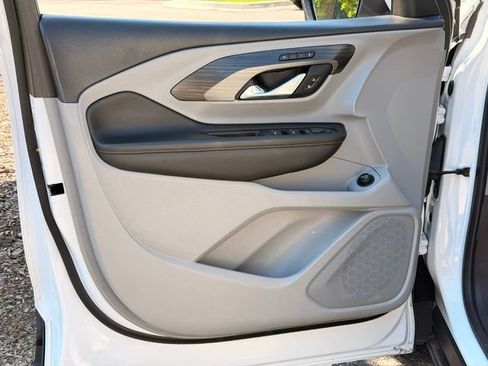 Used 2021 GMC Terrain SLT FWD image 21