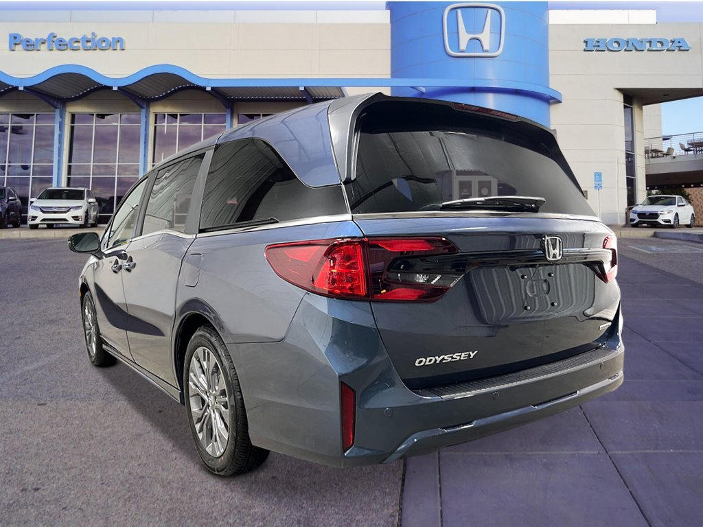 New 2027 Honda Odyssey Touring image 3