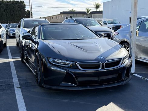 Used 2019 BMW i8 Roadster image 3