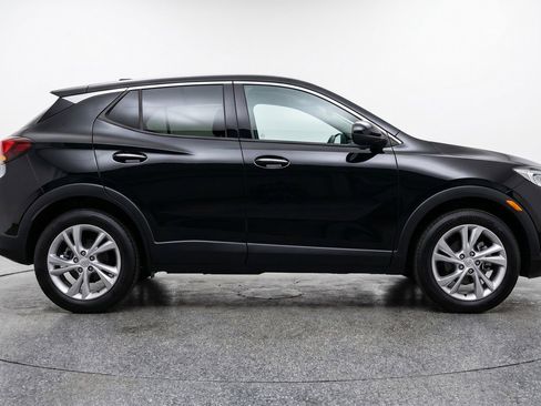 Used 2025 Buick Encore GX Preferred FWD image 11