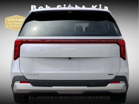 New 2026 Kia Carnival EX image 13