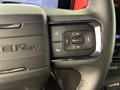 Certified 2026 GMC Hummer EV 3X w/ Carbon Fiber Edition Package AWD/4WD image 24
