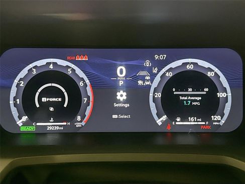 Certified 2025 Toyota Tacoma Limited AWD/4WD image 21