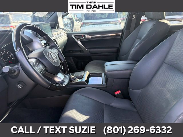 Used 2023 Lexus GX 460 Premium w/ Premium Package AWD/4WD image 9