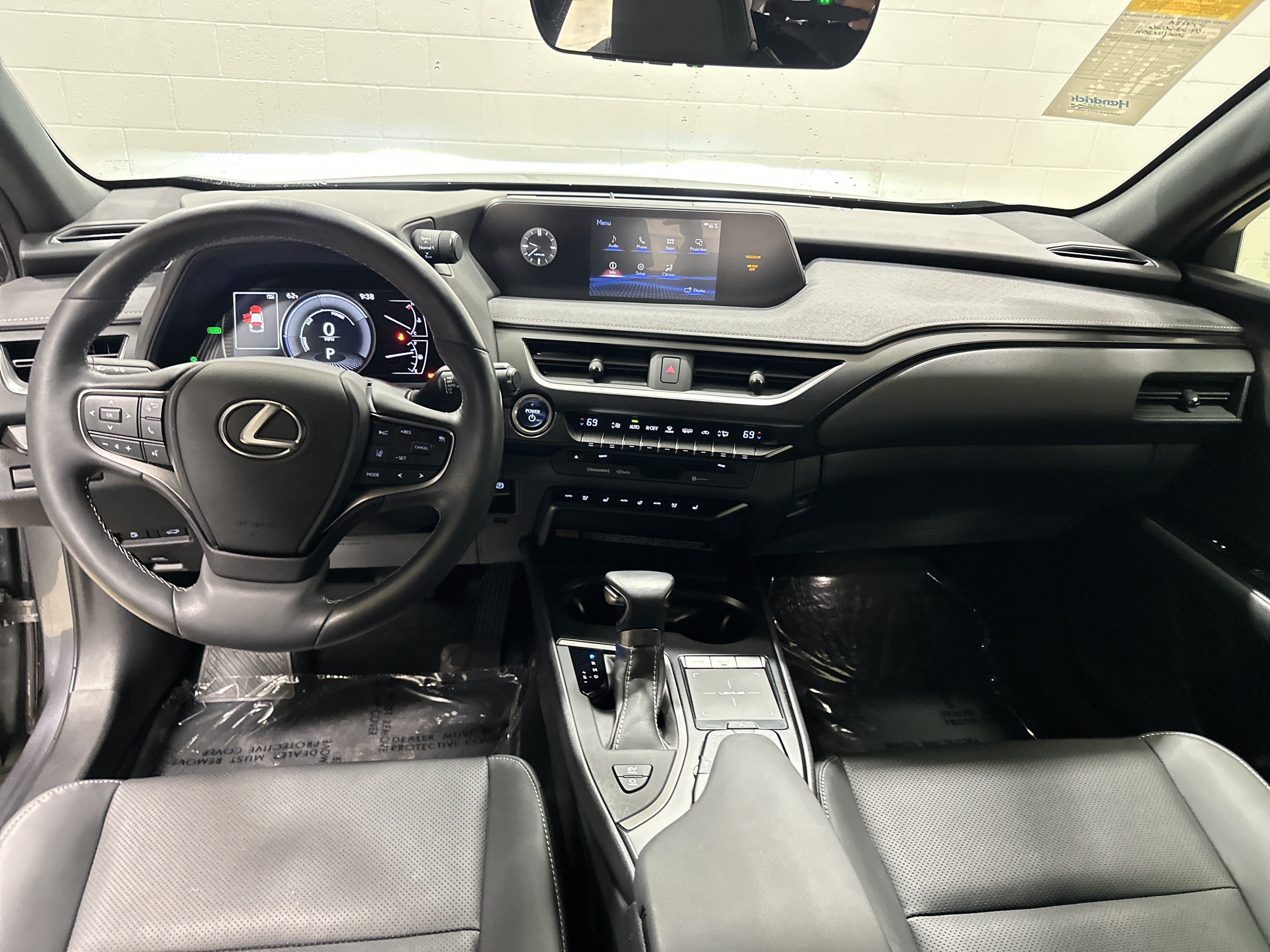 Certified 2021 Lexus UX 250h w/ Premium Package AWD/4WD image 29