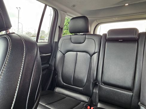 Used 2023 Jeep Grand Cherokee Limited image 25