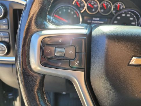 Used 2020 Chevrolet Silverado 1500 LT w/ Texas Edition AWD/4WD image 29