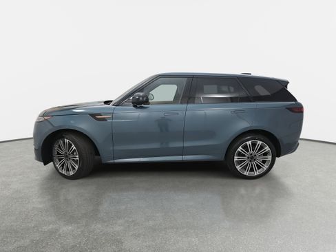 New 2026 Land Rover Range Rover Sport Dynamic SE image 8