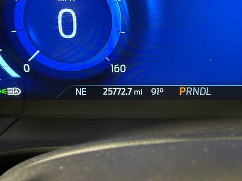 Used 2020 Ford Escape Titanium FWD image 19