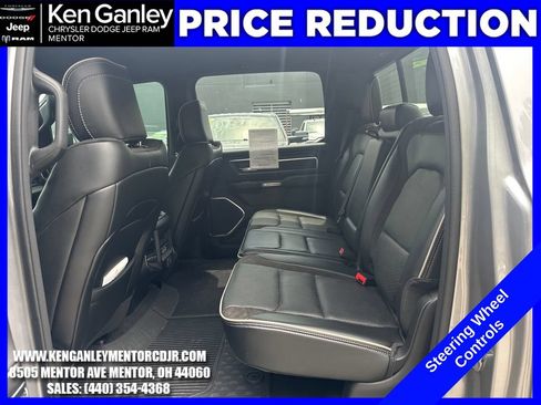 Used 2024 RAM 1500 Laramie AWD/4WD image 21